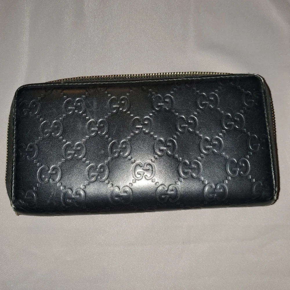 Gucci Black Gucci Signature Zip Wallet - Picture 4 of 16